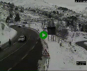 <h2>Webcam au carrefour de la croisade, à la jonction entre la N22 et la N320, avant le poste de douane franco-andorrane. Webcam à 1790 mètres d'altitude</h2>