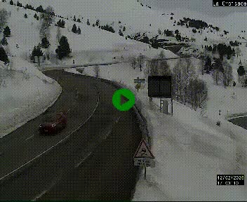 <h2>Webcam au carrefour de la croisade, à la jonction entre la N22 et la N320, avant le poste de douane franco-andorrane. Webcam à 1790 mètres d'altitude</h2>