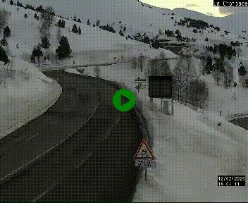 <h2>Webcam au carrefour de la croisade, à la jonction entre la N22 et la N320, avant le poste de douane franco-andorrane. Webcam à 1790 mètres d'altitude</h2>