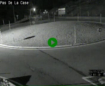 Webcam sur la N22 au niveau du poste frontière entre la France et Andorre à proximité de Pas de la Case à plus de 2000 mètres d'altitude