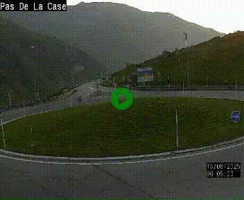 Webcam sur la N22 au niveau du poste frontière entre la France et Andorre à proximité de Pas de la Case à plus de 2000 mètres d'altitude