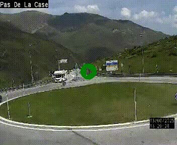 Webcam sur la N22 au niveau du poste frontière entre la France et Andorre à proximité de Pas de la Case à plus de 2000 mètres d'altitude