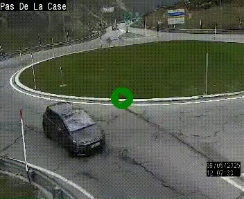 Webcam sur la N22 au niveau du poste frontière entre la France et Andorre à proximité de Pas de la Case à plus de 2000 mètres d'altitude
