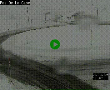 Webcam sur la N22 au niveau du poste frontière entre la France et Andorre à proximité de Pas de la Case à plus de 2000 mètres d'altitude