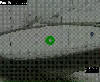<h2>Webcam sur la N22 au niveau du poste frontière entre la France et Andorre à proximité de Pas de la Case à plus de 2000 mètres d'altitude</h2>