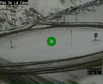 Webcam sur la N22 au niveau du poste frontière entre la France et Andorre à proximité de Pas de la Case à plus de 2000 mètres d'altitude