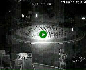 Webcam au nord d'Ax-les-Thermes au niveau de l'aire de chaînage de la N20. Vue orientée vers les Pyrénées, en direction de Pas de la Case