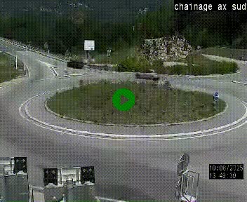 Webcam au nord d'Ax-les-Thermes au niveau de l'aire de chaînage de la N20. Vue orientée vers les Pyrénées, en direction de Pas de la Case
