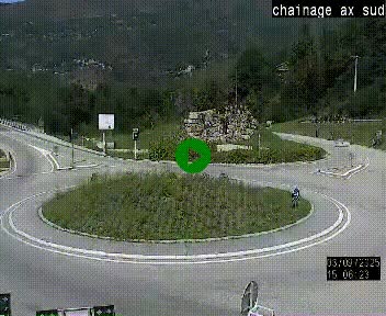 Webcam au nord d'Ax-les-Thermes au niveau de l'aire de chaînage de la N20. Vue orientée vers les Pyrénées, en direction de Pas de la Case