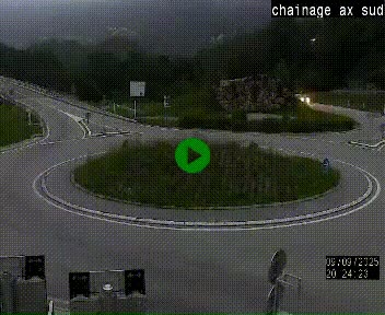 Webcam au nord d'Ax-les-Thermes au niveau de l'aire de chaînage de la N20. Vue orientée vers les Pyrénées, en direction de Pas de la Case