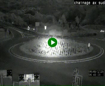 Webcam au nord d'Ax-les-Thermes au niveau de l'aire de chaînage de la N20. Vue orientée vers les Pyrénées, en direction de Pas de la Case