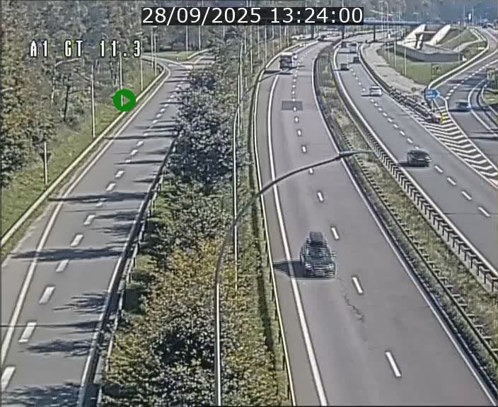 <h2>Traffic live webcam Luxembourg Senningerberg - A1 direction Allemagne - BK 11.3</h2>