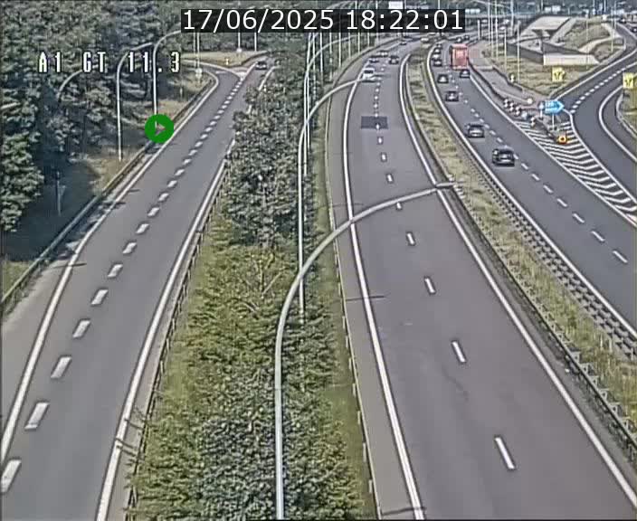 Traffic live webcam Luxembourg Senningerberg - A1 direction Allemagne - BK 11.3