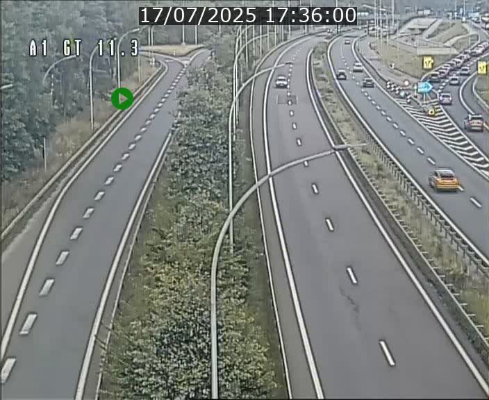 <h2>Traffic live webcam Luxembourg Senningerberg - A1 direction Allemagne - BK 11.3</h2>