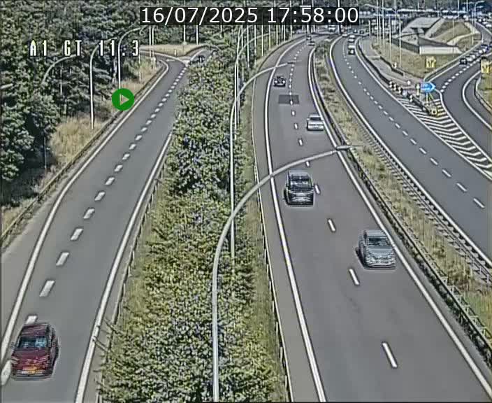 Traffic live webcam Luxembourg Senningerberg - A1 direction Allemagne - BK 11.3
