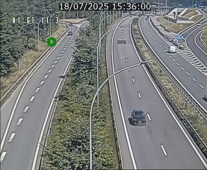 Traffic live webcam Luxembourg Senningerberg - A1 direction Allemagne - BK 11.3