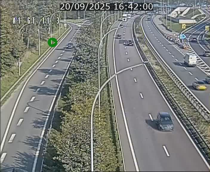 <h2>Traffic live webcam Luxembourg Senningerberg - A1 direction Allemagne - BK 11.3</h2>