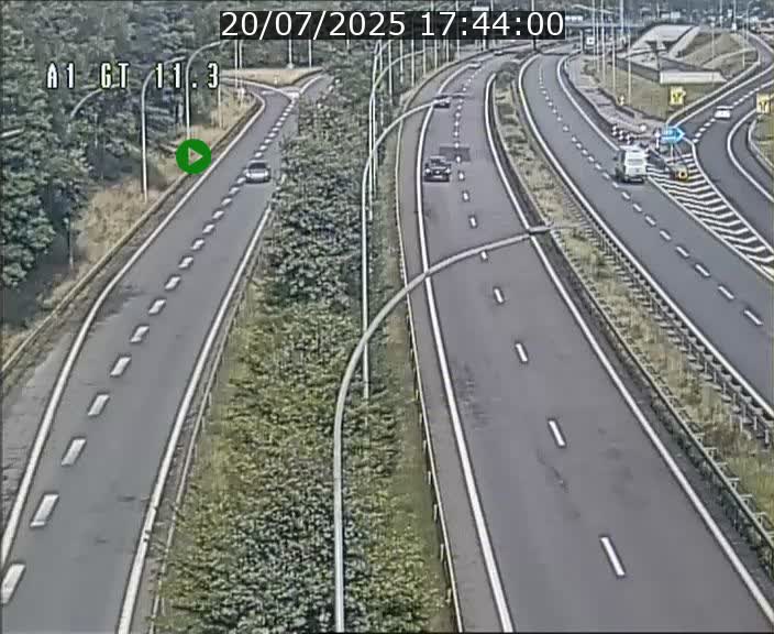 Traffic live webcam Luxembourg Senningerberg - A1 direction Allemagne - BK 11.3