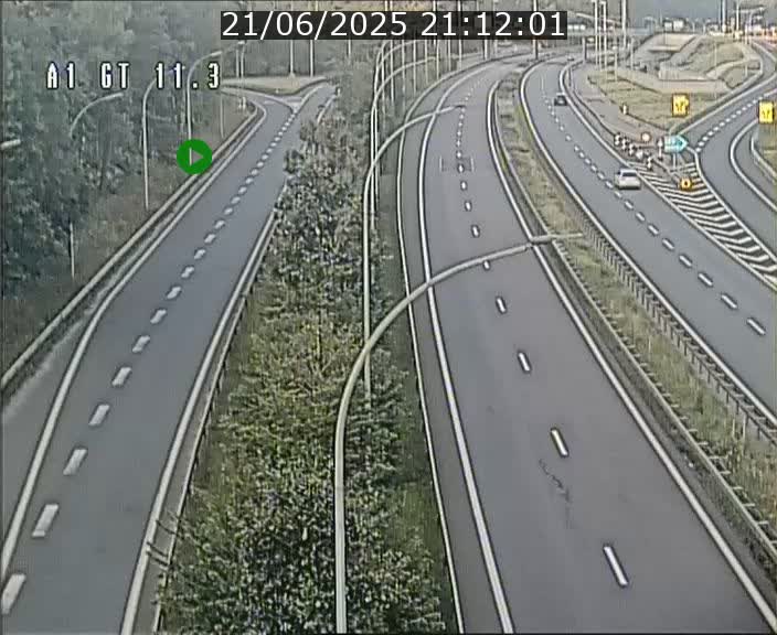 <h2>Traffic live webcam Luxembourg Senningerberg - A1 direction Allemagne - BK 11.3</h2>