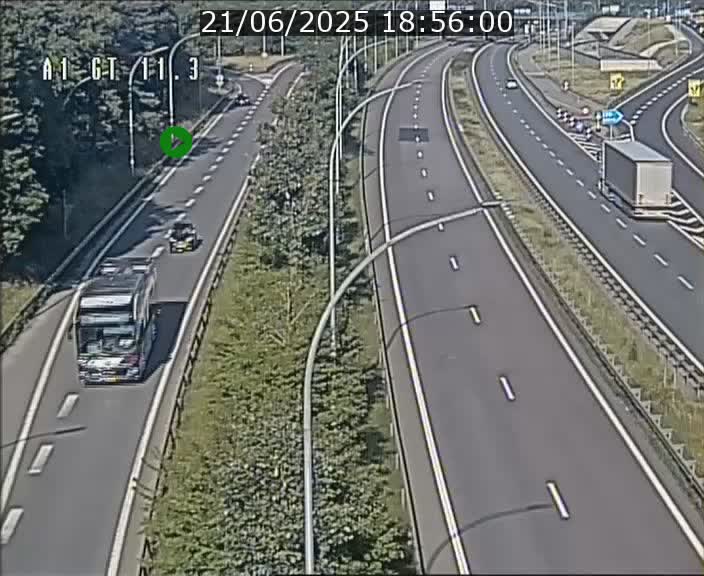 <h2>Traffic live webcam Luxembourg Senningerberg - A1 direction Allemagne - BK 11.3</h2>