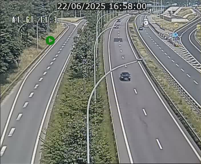 <h2>Traffic live webcam Luxembourg Senningerberg - A1 direction Allemagne - BK 11.3</h2>
