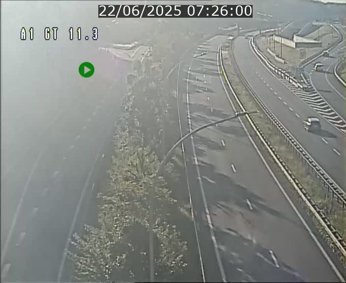 <h2>Traffic live webcam Luxembourg Senningerberg - A1 direction Allemagne - BK 11.3</h2>