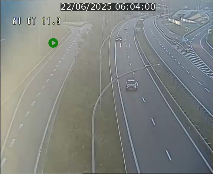<h2>Traffic live webcam Luxembourg Senningerberg - A1 direction Allemagne - BK 11.3</h2>