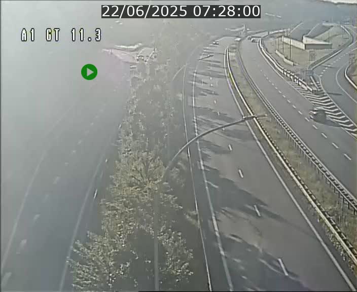 <h2>Traffic live webcam Luxembourg Senningerberg - A1 direction Allemagne - BK 11.3</h2>