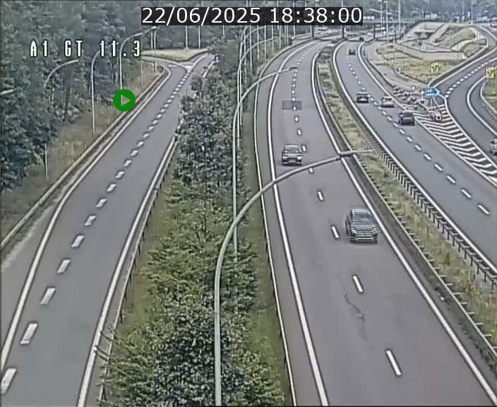 <h2>Traffic live webcam Luxembourg Senningerberg - A1 direction Allemagne - BK 11.3</h2>