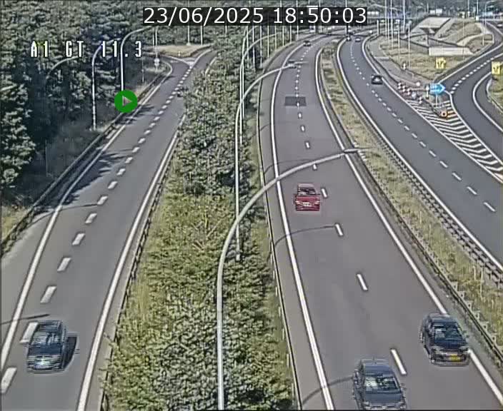 <h2>Traffic live webcam Luxembourg Senningerberg - A1 direction Allemagne - BK 11.3</h2>