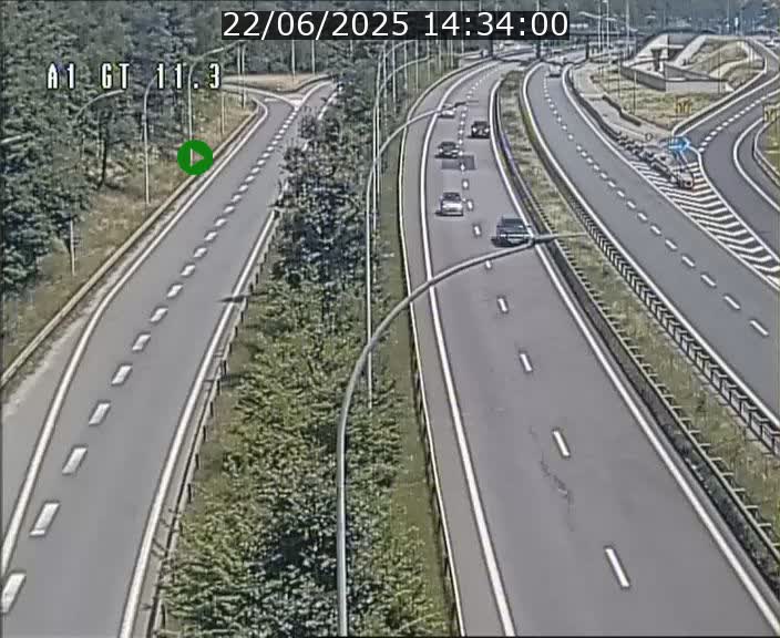 <h2>Traffic live webcam Luxembourg Senningerberg - A1 direction Allemagne - BK 11.3</h2>