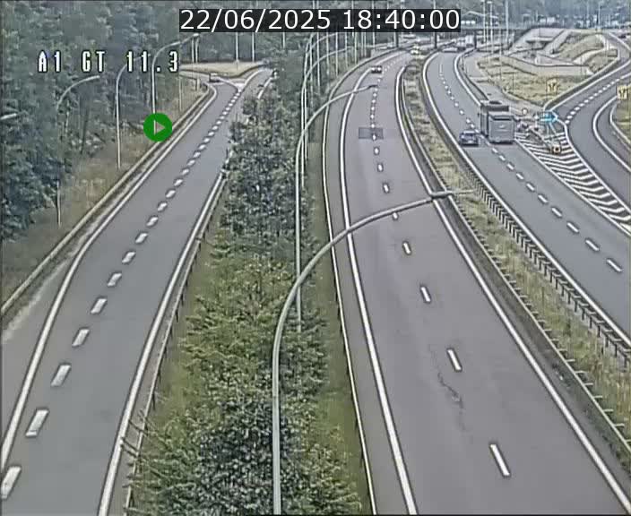 <h2>Traffic live webcam Luxembourg Senningerberg - A1 direction Allemagne - BK 11.3</h2>