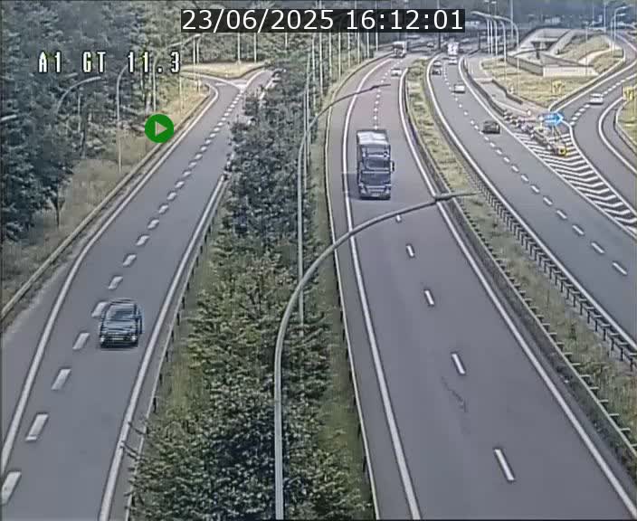 <h2>Traffic live webcam Luxembourg Senningerberg - A1 direction Allemagne - BK 11.3</h2>