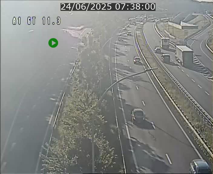 <h2>Traffic live webcam Luxembourg Senningerberg - A1 direction Allemagne - BK 11.3</h2>