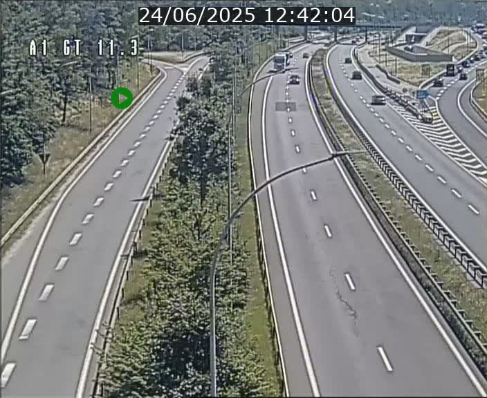 <h2>Traffic live webcam Luxembourg Senningerberg - A1 direction Allemagne - BK 11.3</h2>