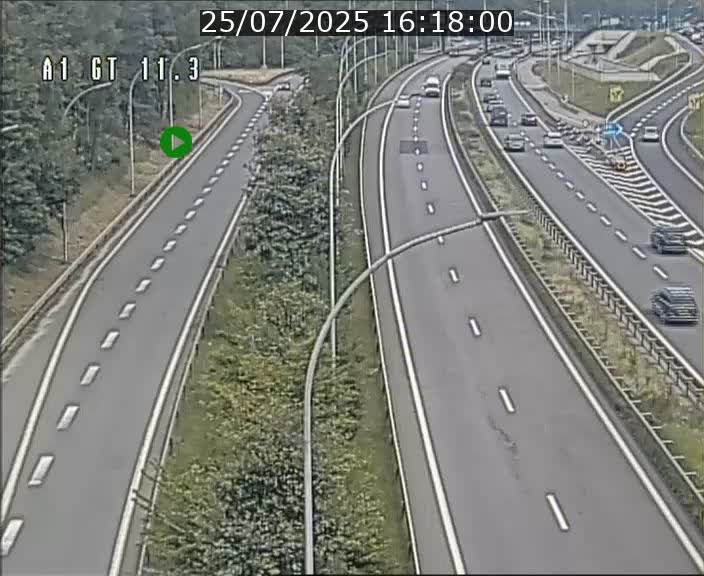 <h2>Traffic live webcam Luxembourg Senningerberg - A1 direction Allemagne - BK 11.3</h2>