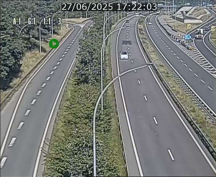 <h2>Traffic live webcam Luxembourg Senningerberg - A1 direction Allemagne - BK 11.3</h2>