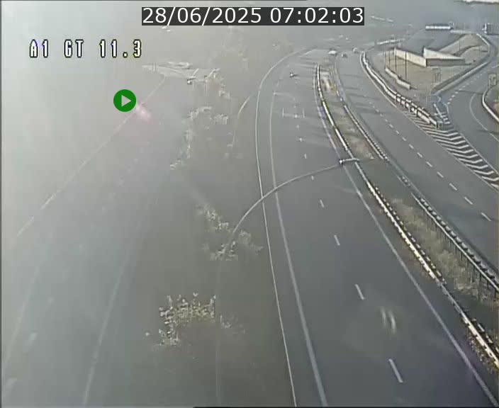 <h2>Traffic live webcam Luxembourg Senningerberg - A1 direction Allemagne - BK 11.3</h2>