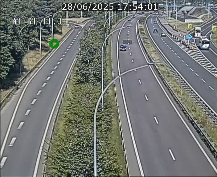 <h2>Traffic live webcam Luxembourg Senningerberg - A1 direction Allemagne - BK 11.3</h2>
