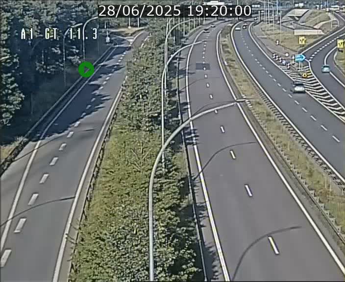 <h2>Traffic live webcam Luxembourg Senningerberg - A1 direction Allemagne - BK 11.3</h2>