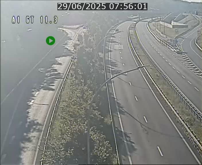 <h2>Traffic live webcam Luxembourg Senningerberg - A1 direction Allemagne - BK 11.3</h2>