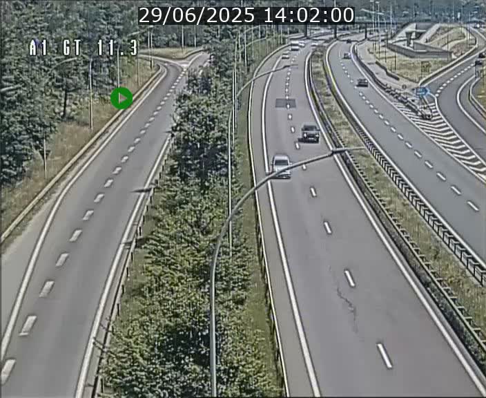 <h2>Traffic live webcam Luxembourg Senningerberg - A1 direction Allemagne - BK 11.3</h2>