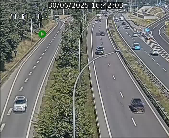 <h2>Traffic live webcam Luxembourg Senningerberg - A1 direction Allemagne - BK 11.3</h2>