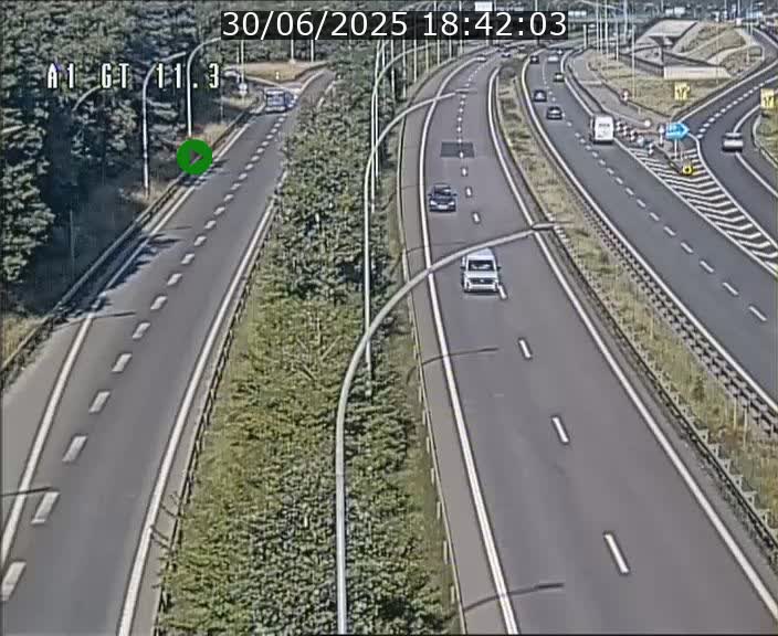 <h2>Traffic live webcam Luxembourg Senningerberg - A1 direction Allemagne - BK 11.3</h2>
