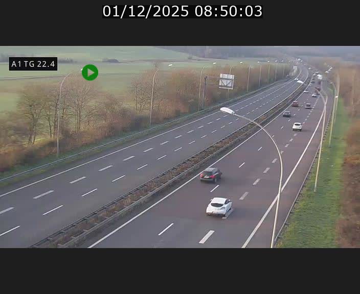 <h2>Traffic live webcam Luxembourg Flaxweiler - A1 direction Luxembourg - BK 22.4</h2>