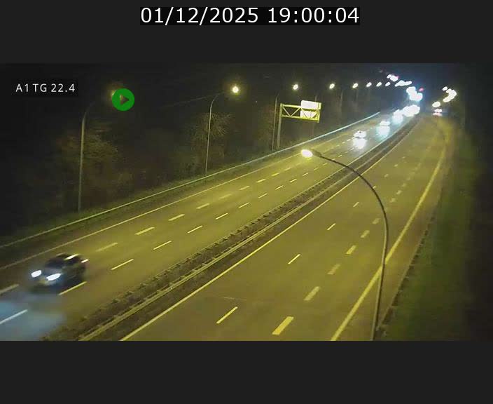 <h2>Traffic live webcam Luxembourg Flaxweiler - A1 direction Luxembourg - BK 22.4</h2>