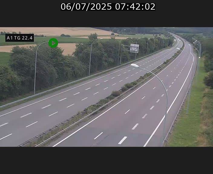 <h2>Traffic live webcam Luxembourg Flaxweiler - A1 direction Luxembourg - BK 22.4</h2>