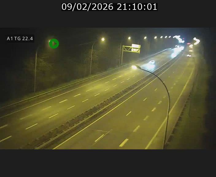 <h2>Traffic live webcam Luxembourg Flaxweiler - A1 direction Luxembourg - BK 22.4</h2>