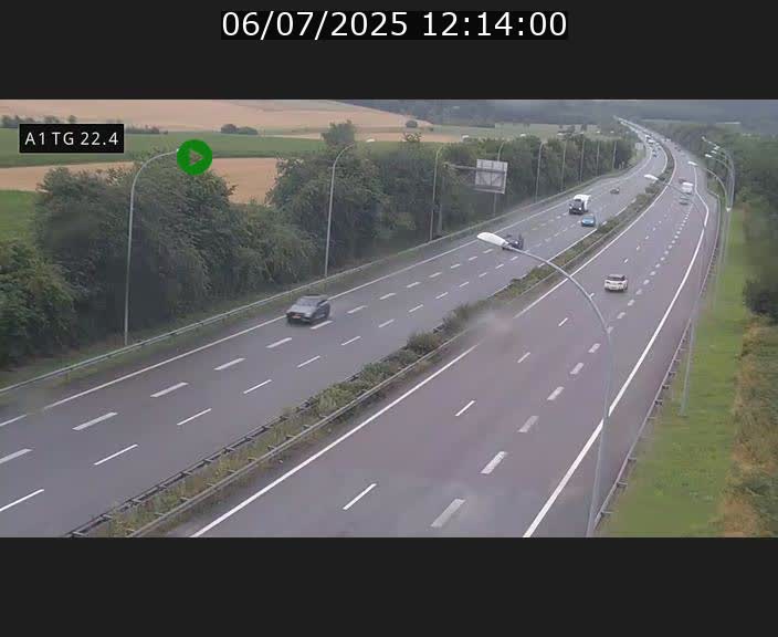 <h2>Traffic live webcam Luxembourg Flaxweiler - A1 direction Luxembourg - BK 22.4</h2>