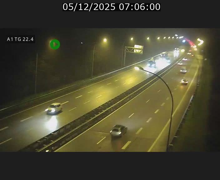 <h2>Traffic live webcam Luxembourg Flaxweiler - A1 direction Luxembourg - BK 22.4</h2>